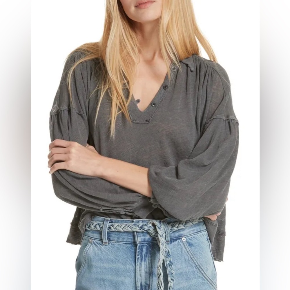 Free People We The Free Rush Hour Point Collar Peasant Flowy Top Gray Sz S